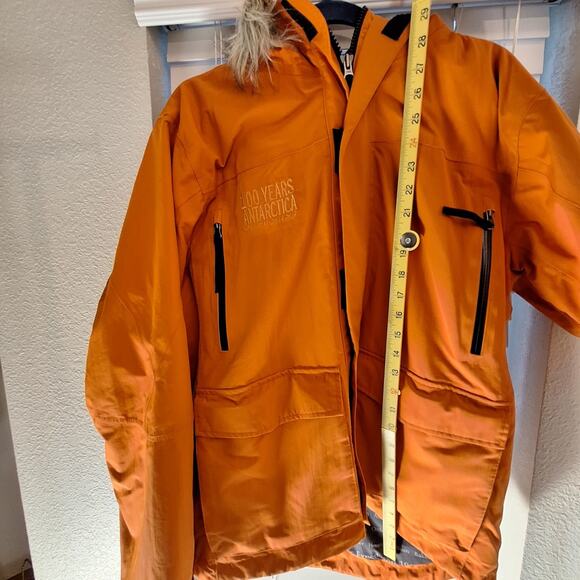 Linblad Expedition Size M Orange Hooded Coat Antartica Layering System - Picture 8 of 10